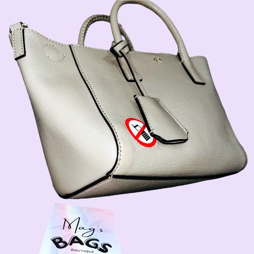 Anya Hindmarch: No Phones No Mobiles Patch Shoulder Tote Bag - Picture 6 of 16